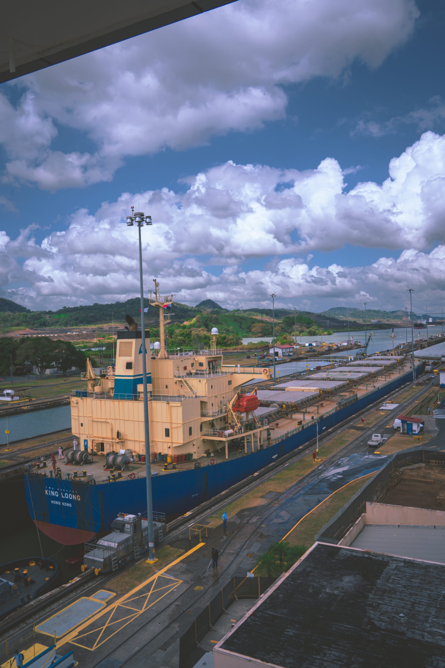 panama kanaal, boot in panama kanaal, boot door panama kanaal, panama, miraflores panama