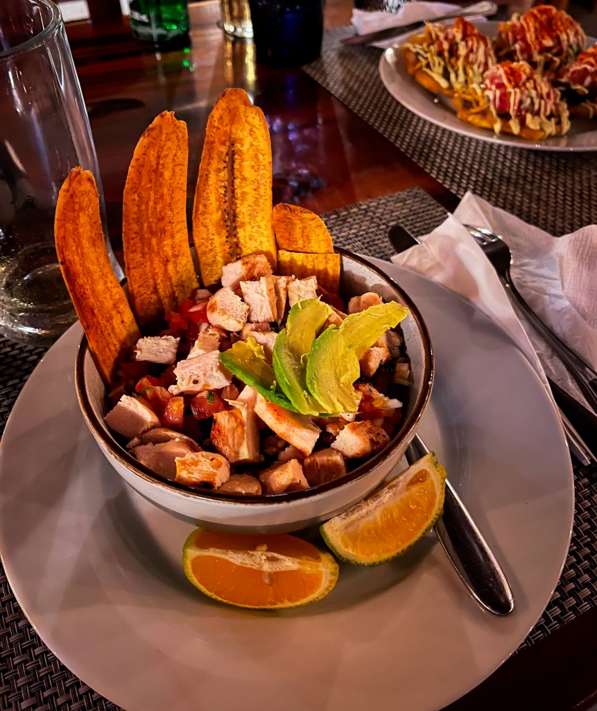 chifrijo, chifrijo costa rica, typisch costaricaans gerecht, typisch eten costa rica