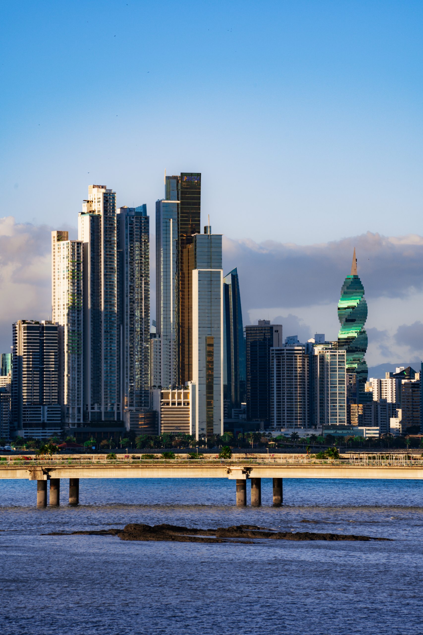 skyline panama stad, panama stad, panama city, panama, centraal-amerika, midden amerika