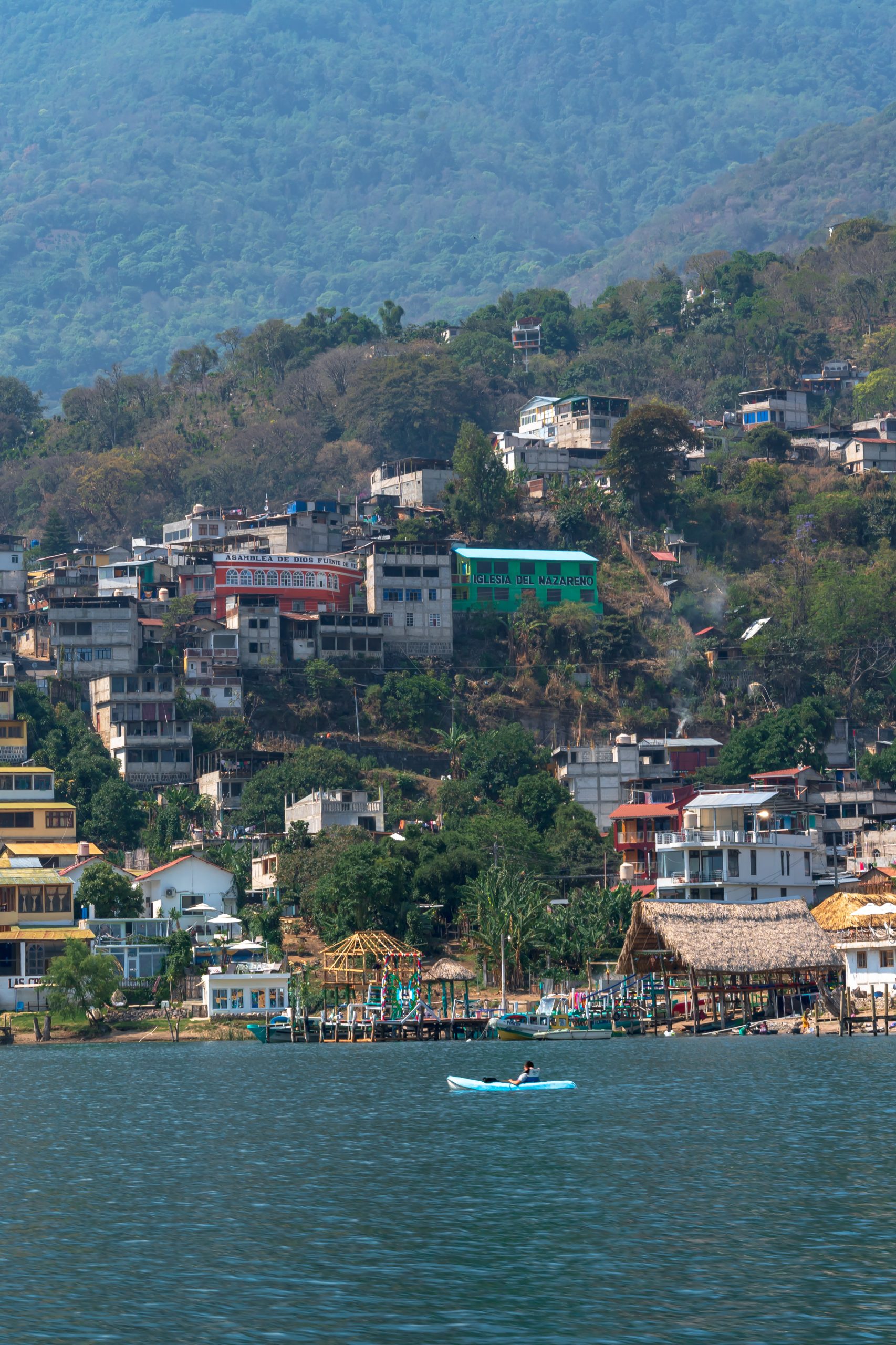 dorp lake atitlan, lake atitlan guatemala, meer guatemala