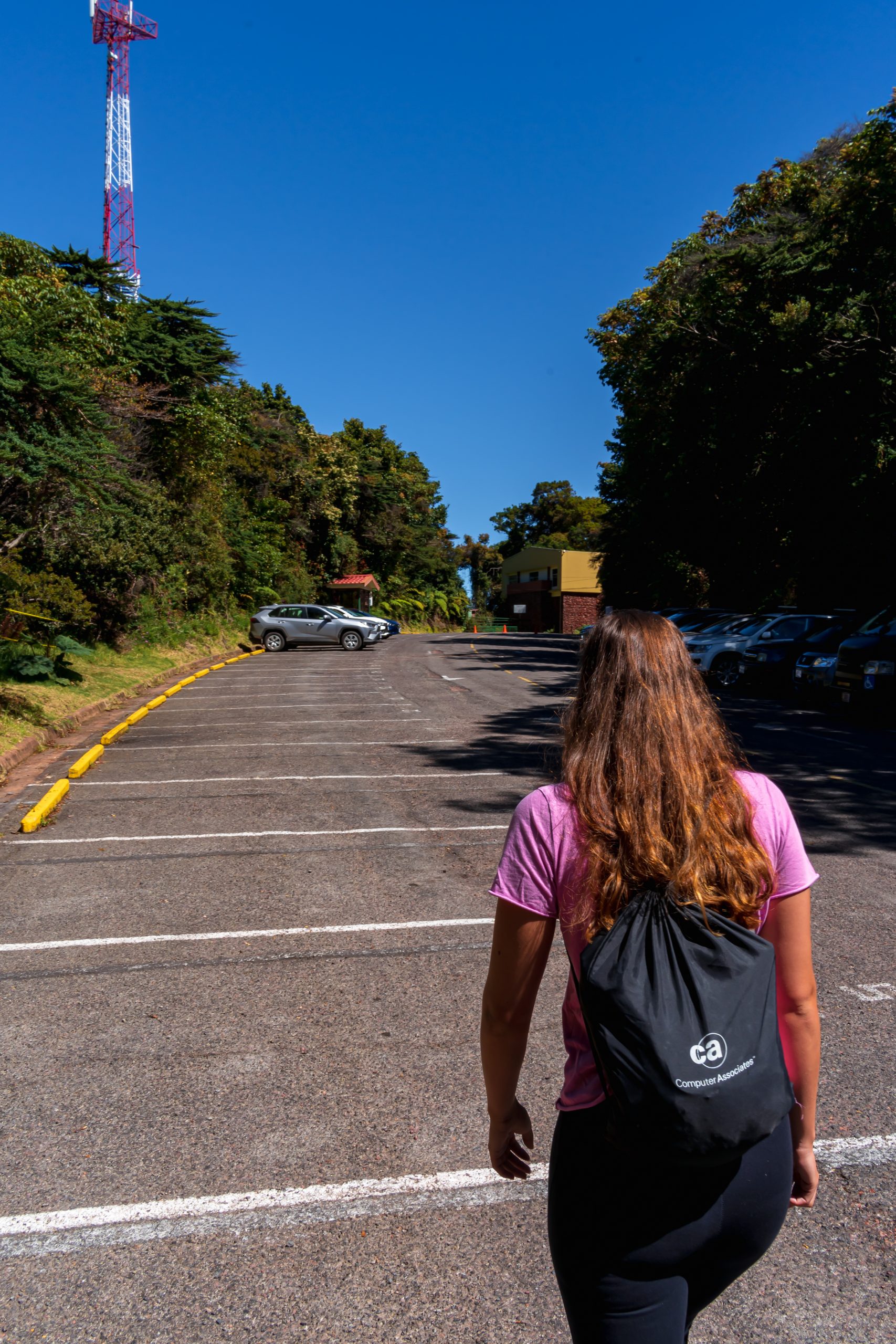 parkeerplaats poas vulkaan, poas vulkaan bezoeken, poas vulkaan costa rica, nationaal park poas vulkaan
