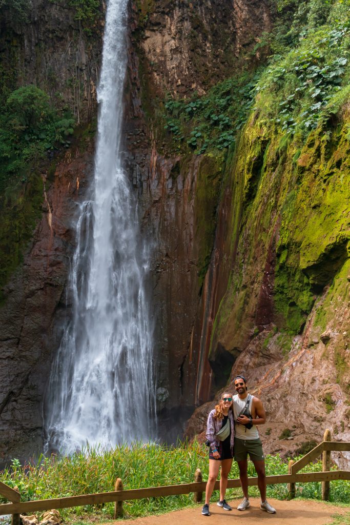 catarate del toro, waterval costa rica, de hidden gem van costa rica, hoogste waterval costa rica, enorme waterval costa rica, mooiste watervallen costa rica