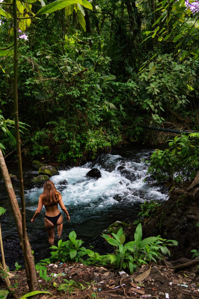 gratis hotsprings la fortuna, hotsprings, free hotspring, hotsprings costa rica, hotsprings arenal