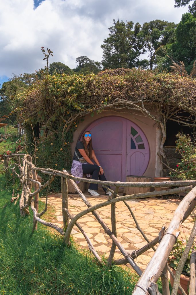 Hobbitenango, uitstapjes antigua, wat te doen in guatemala, bezoeken in antigua