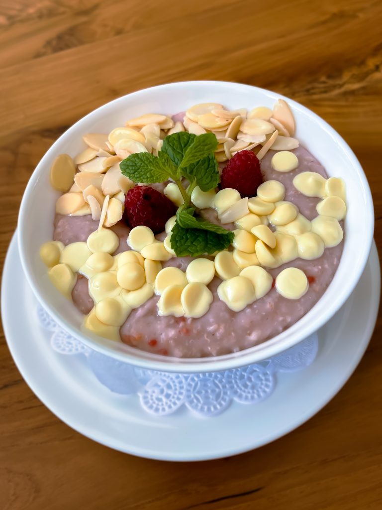 usha bakery, oats usha, ontbijt uluwatu, lunch bali, restaurants uluwatu, havermout uluwatu