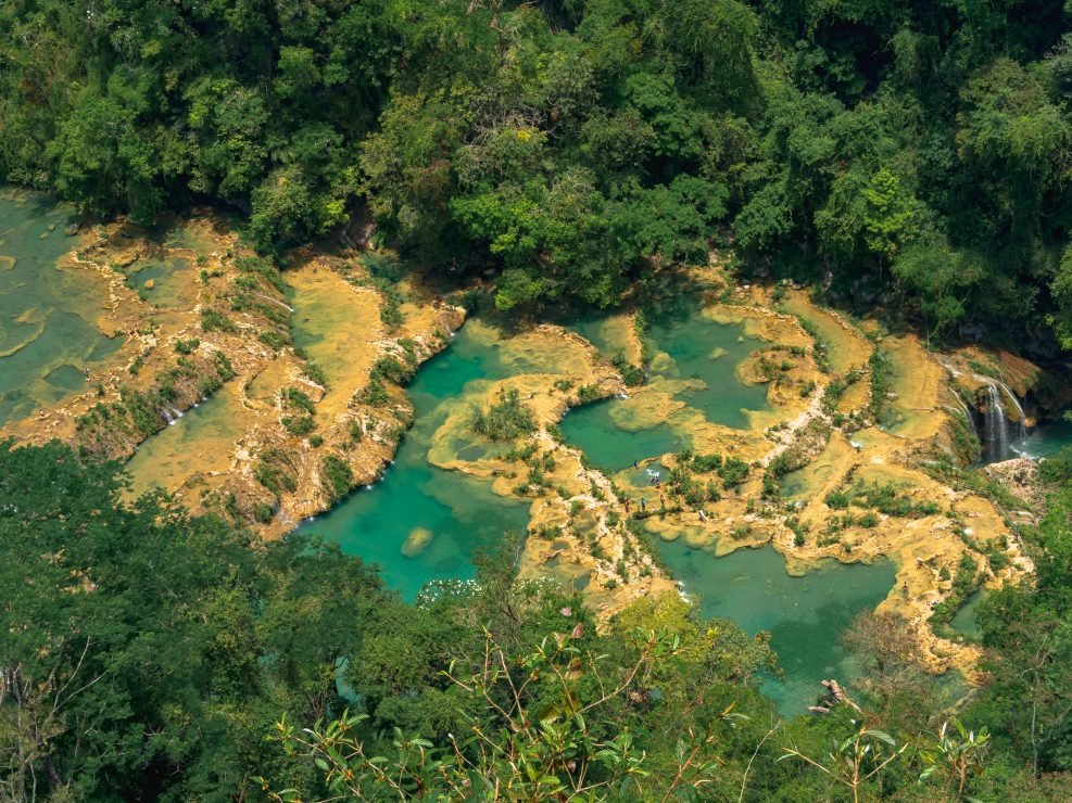 semuc champey, natuurreservaat guatemala, rivier guatemala, reis door guatemala