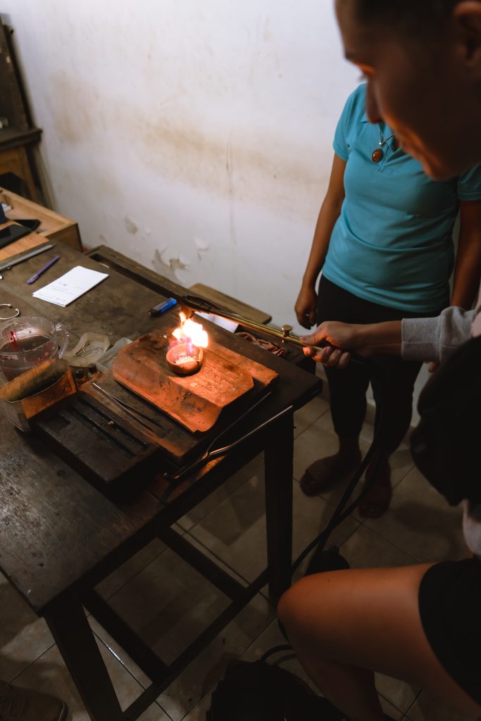agung silver, sieraad maken bali, sieraden ubud, eigen sieraad maken, activiteit ubud, wat te doen in ubud bali
