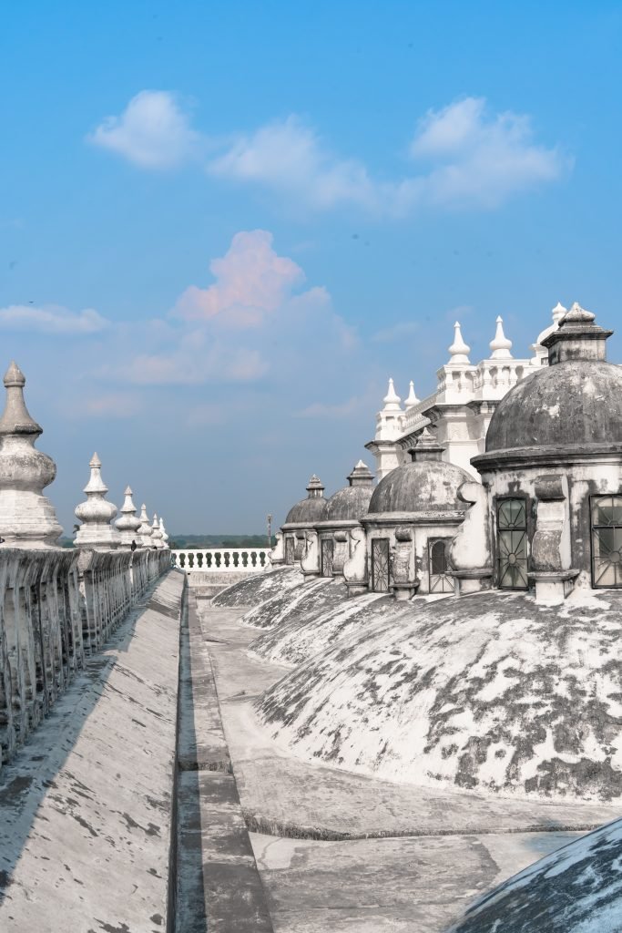 dak van de kathedraal van leon, witte kathedraal leon, wat te doen in leon
