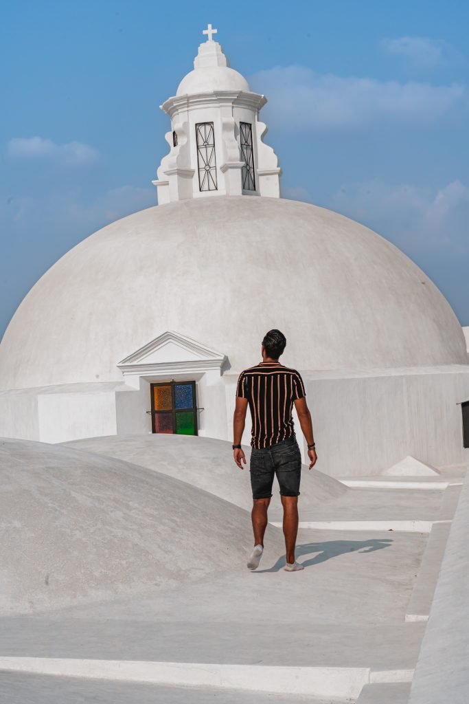 op de kathedraal van leon, wat te doen in leon nicaragua, mooiste kathedraal midden-amerika