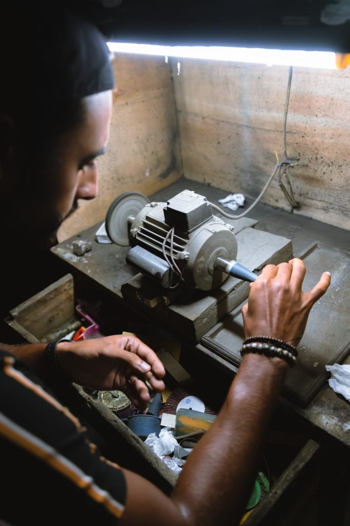 ring polijsten, silver class, sidemen bali, activiteiten sidemen, sieraad maken bali